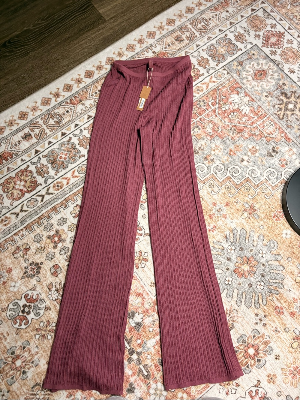 Ribbed Flare Knit Pants - Wine